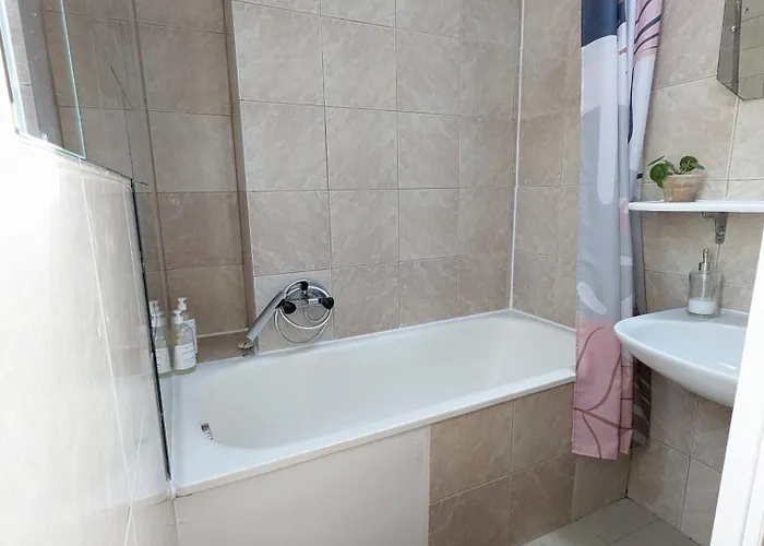 Cocon Lumineux Sous Les Toits De Bordéus