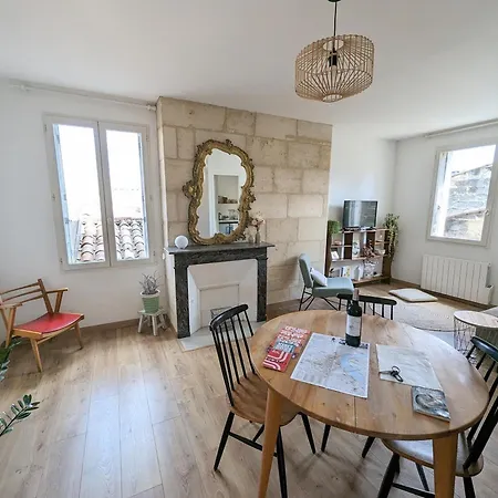 Cocon Lumineux Sous Les Toits De Homestay