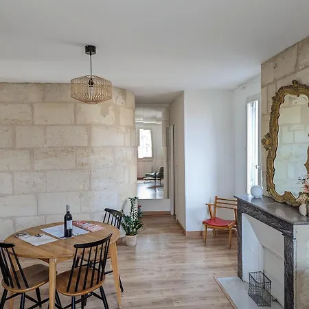 Homestay szállás Cocon Lumineux Sous Les Toits De Bordeaux